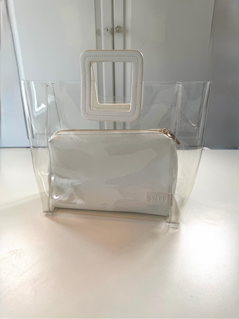 STAUD Shirley Clear PVC Tote White Pouch Transparent Beach Stadium Bag Resort